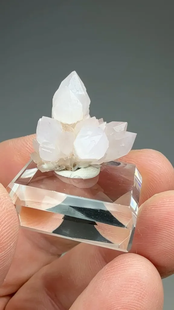 Quartz - image 2
