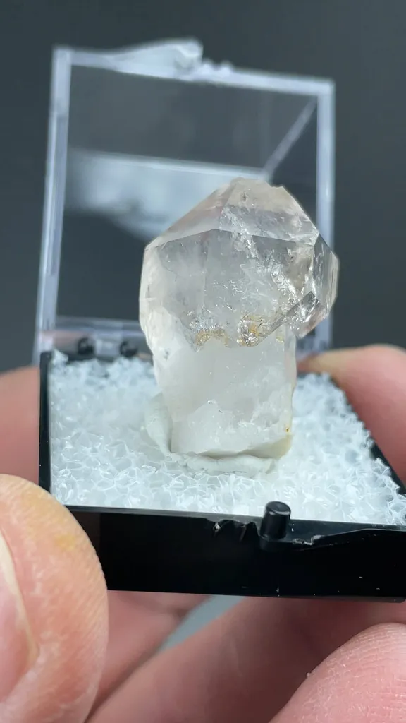Quartz - image 2