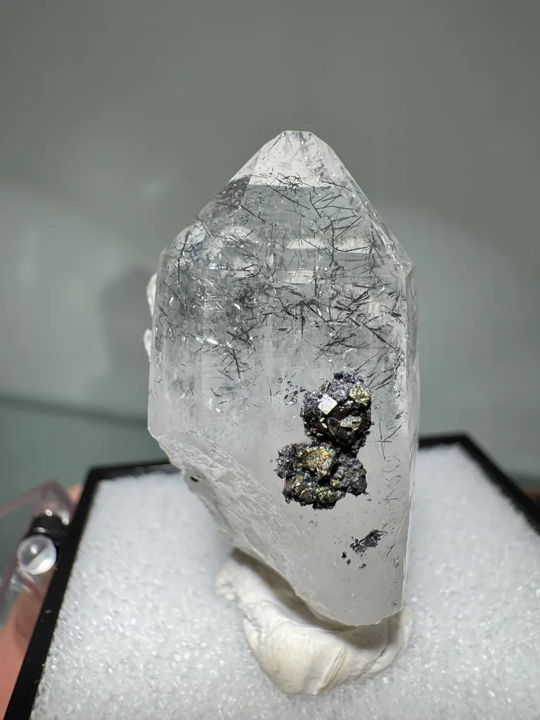 Quartz - image 5