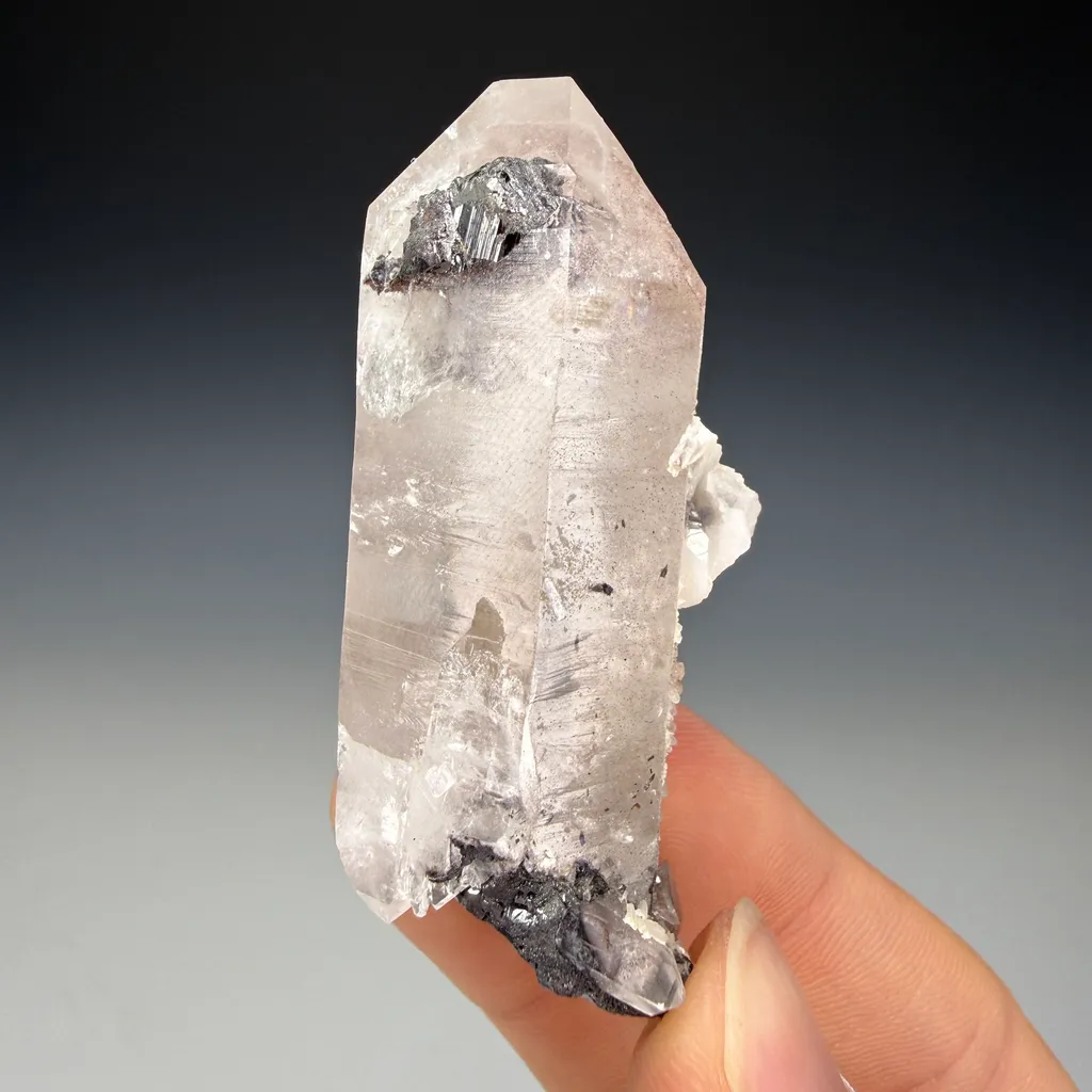 Quartz - image 4