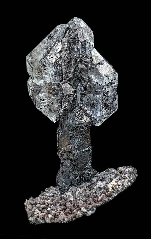 Quartz (black-stem scepter) image