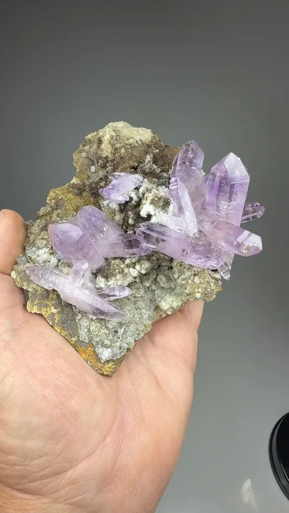 Quartz - image 2