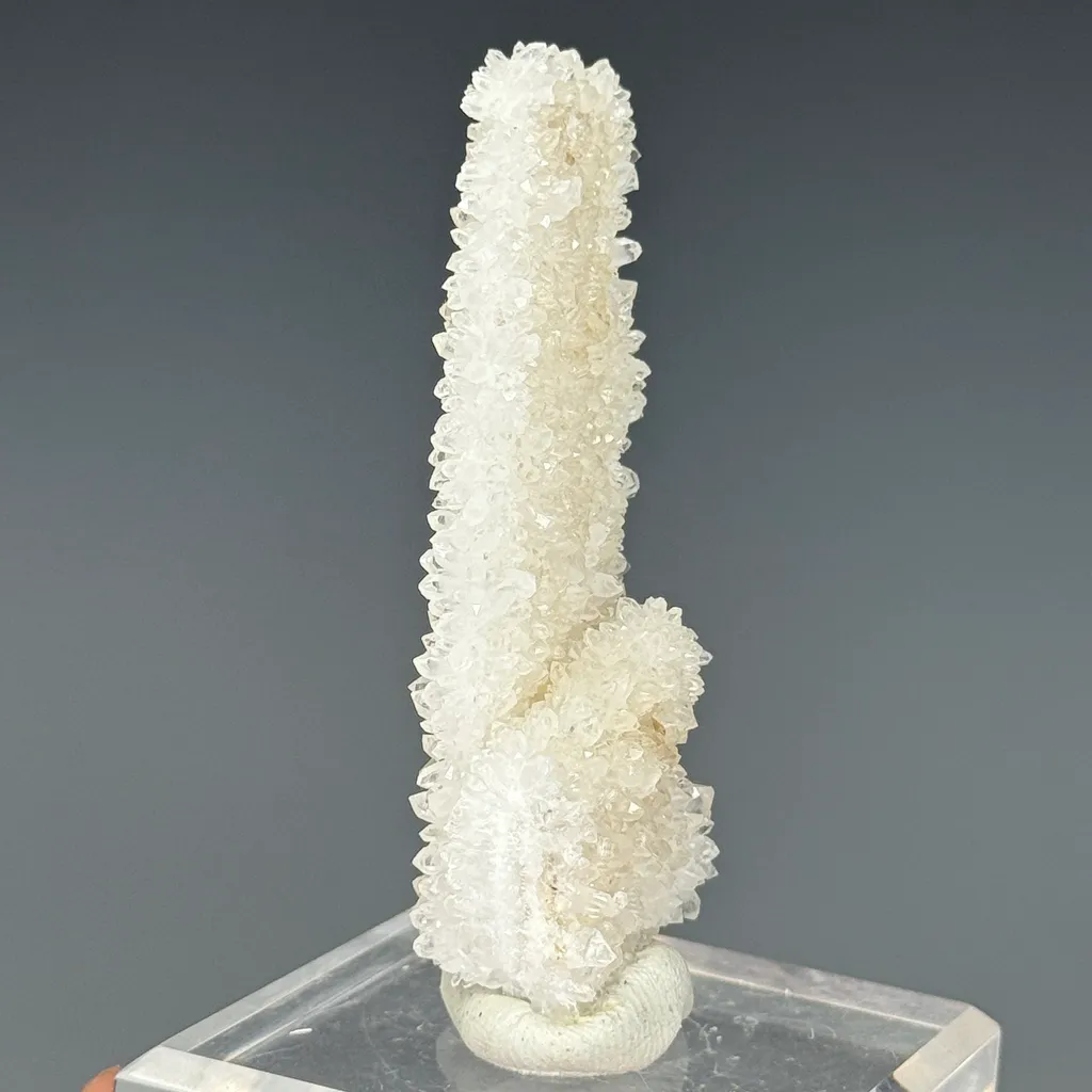 Quartz - image 2