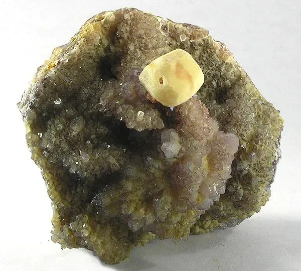Quartz, Calcite, Quartz (Var: Amethyst) image