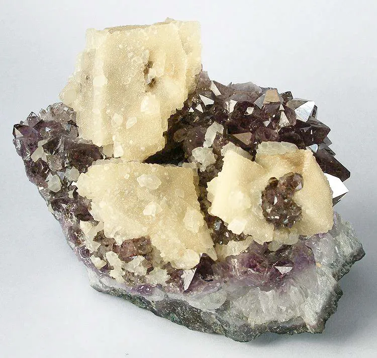 Quartz, Calcite, Quartz (Var: Amethyst) image
