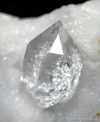 Quartz "Carrara Diamond" - image 2