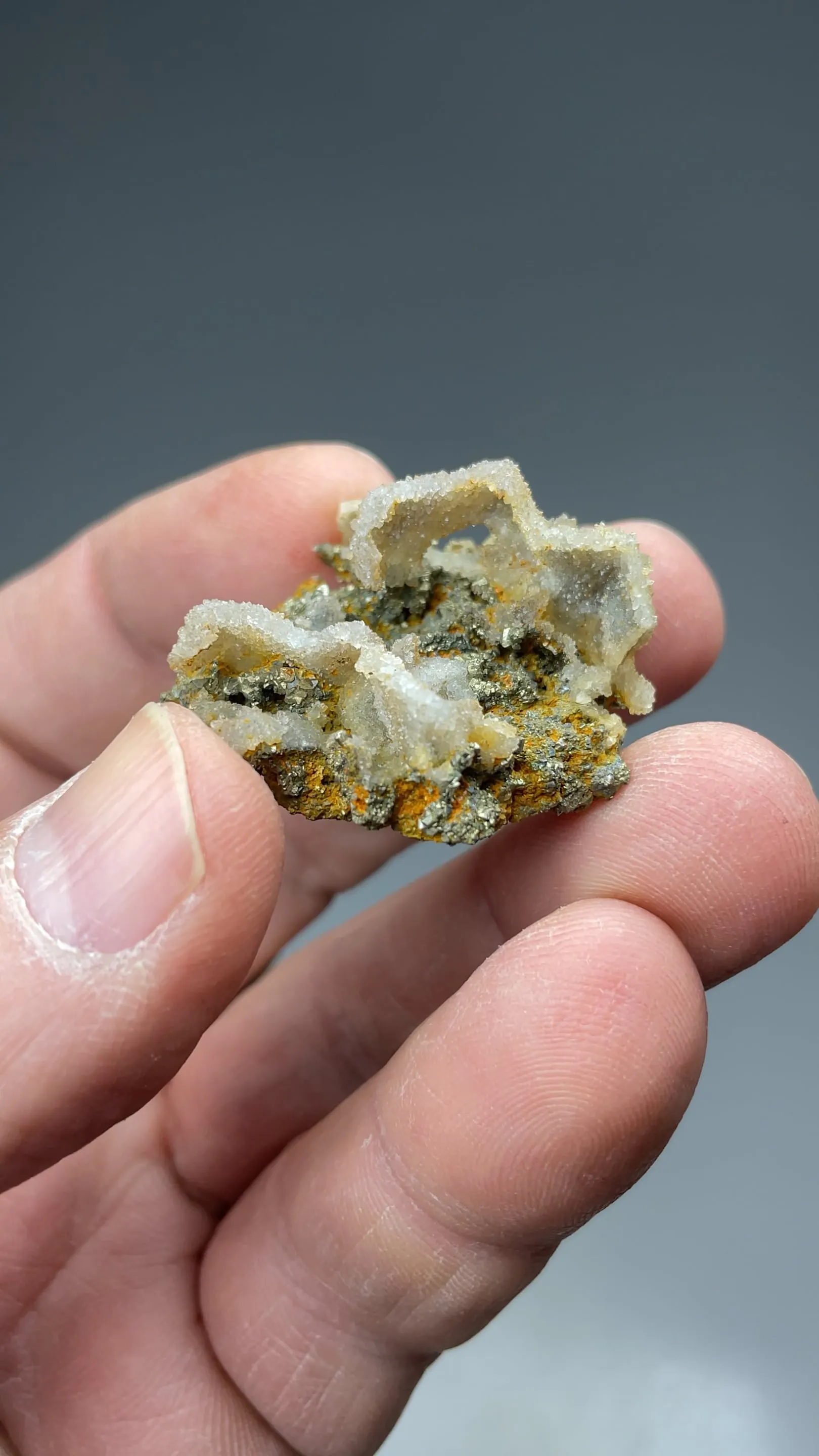 Quartz casts with Pyrite - image 2