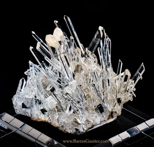 Quartz- Chalcopyrite - image 2