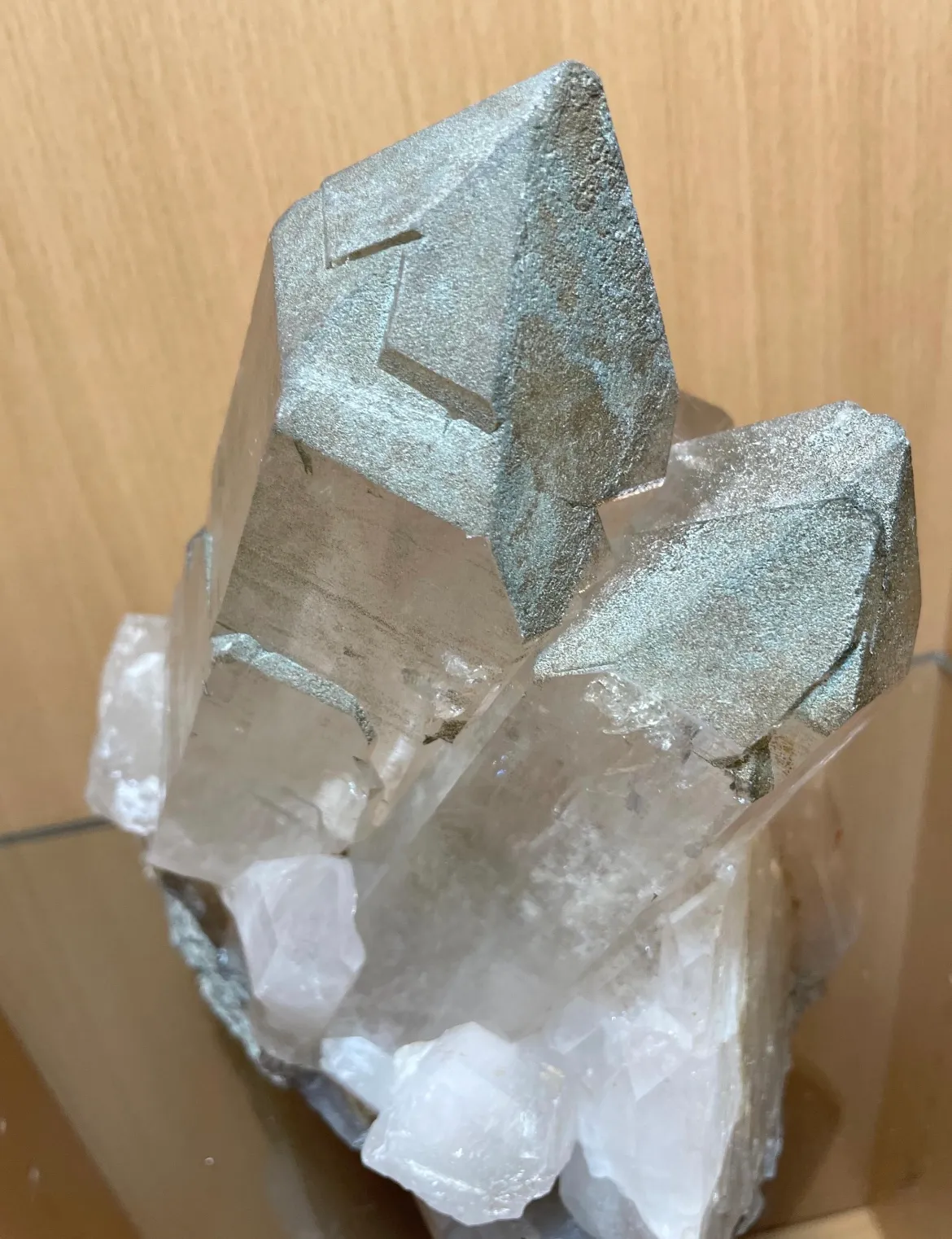 Quartz Chlorite in Matrix - image 4