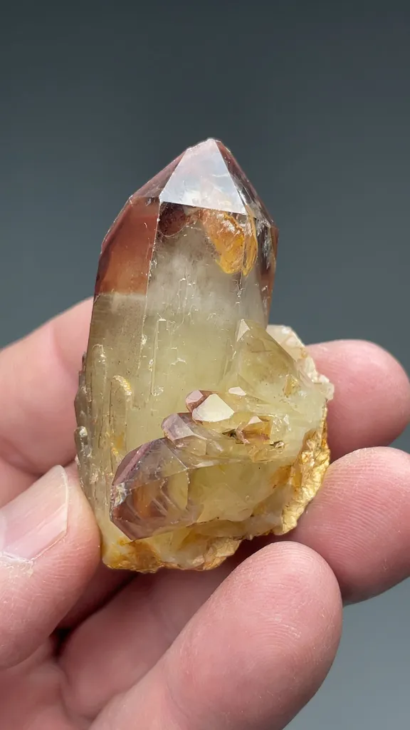 Quartz - image 2