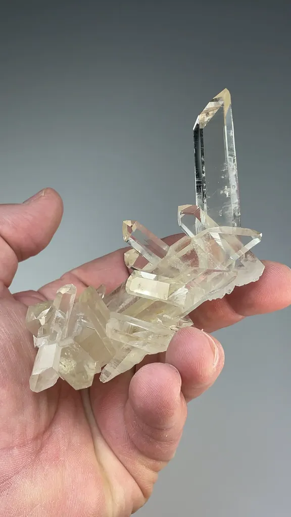 Quartz - image 2