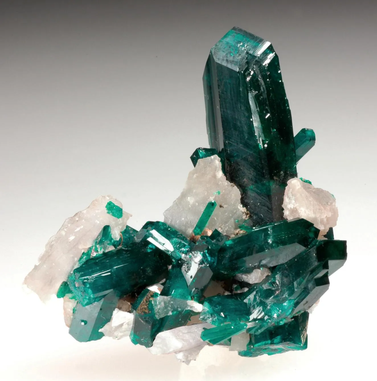 Quartz, Dioptase - image 2