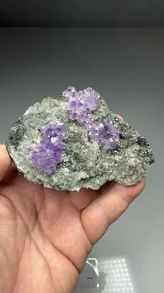 Quartz - image 2
