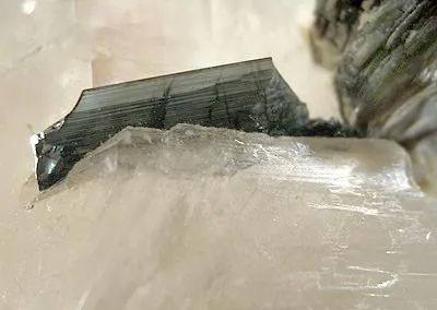 Quartz, Elbaite, Muscovite - image 3