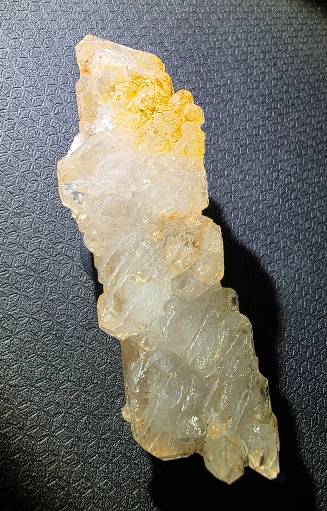 Quartz elestial with hematoid floater - image 2