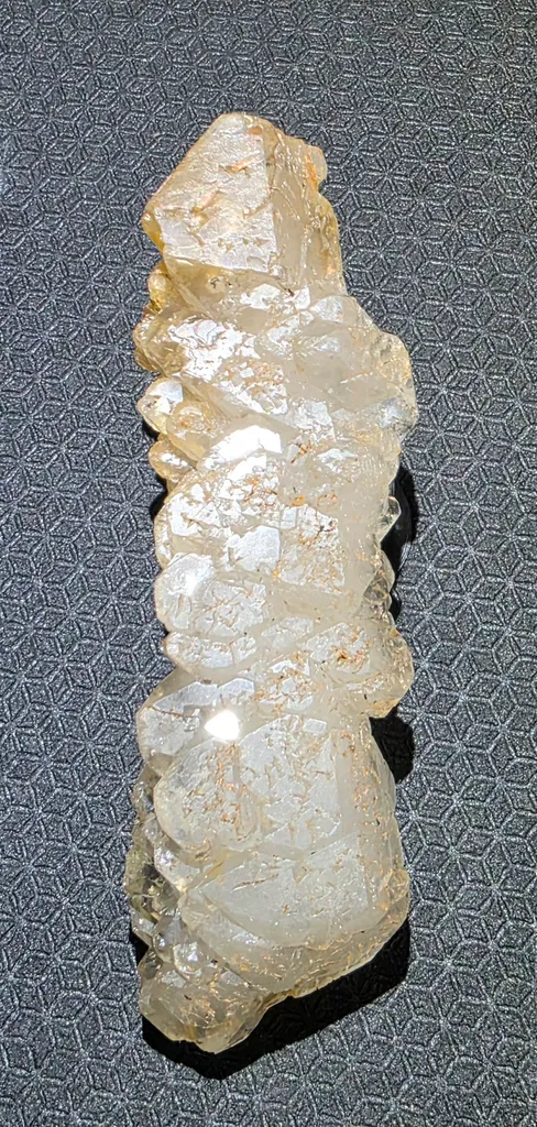Quartz elestial with hematoid floater - image 7