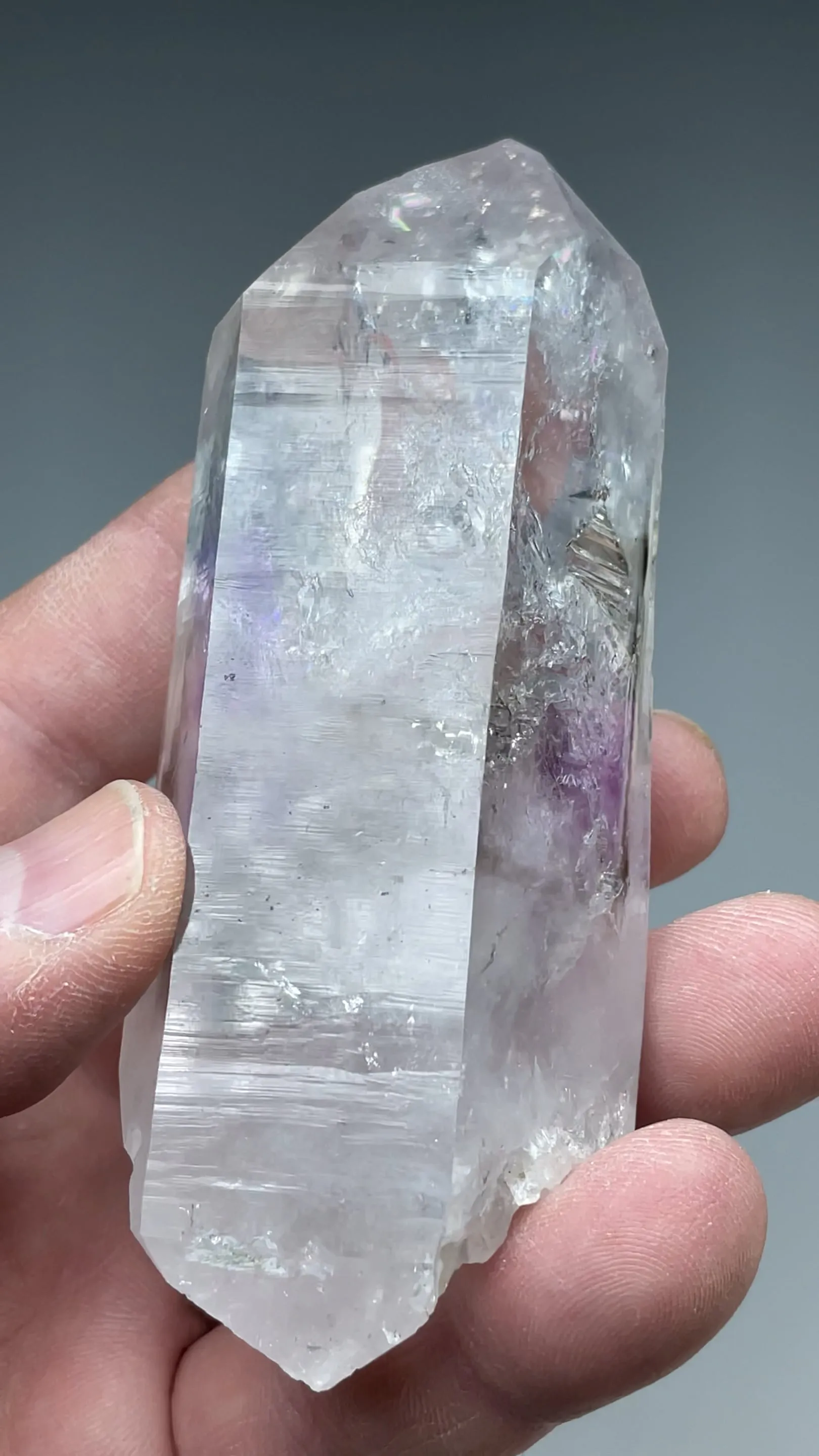 Quartz (enhydro) - image 2