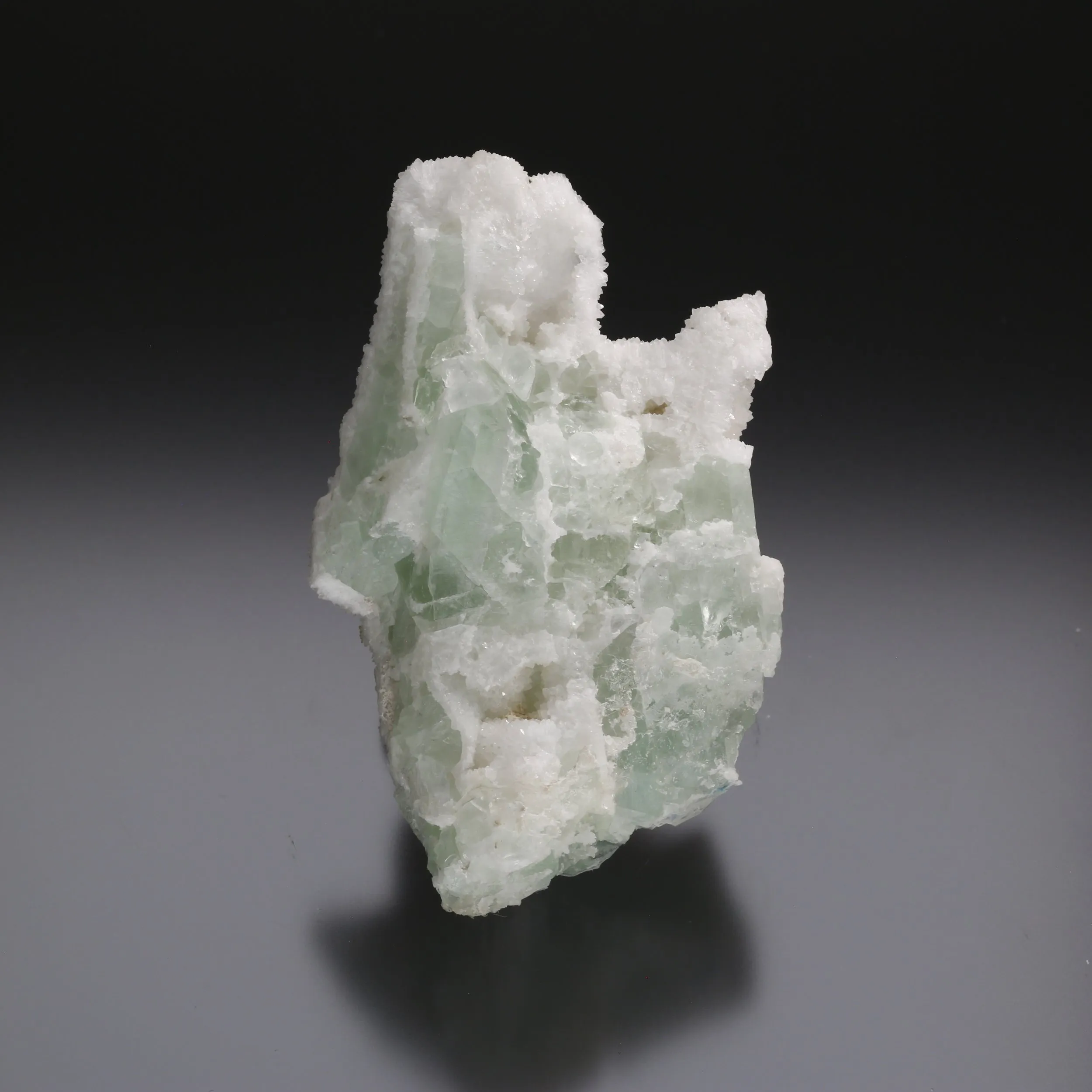 Quartz Epimorph after Fluorite - image 6