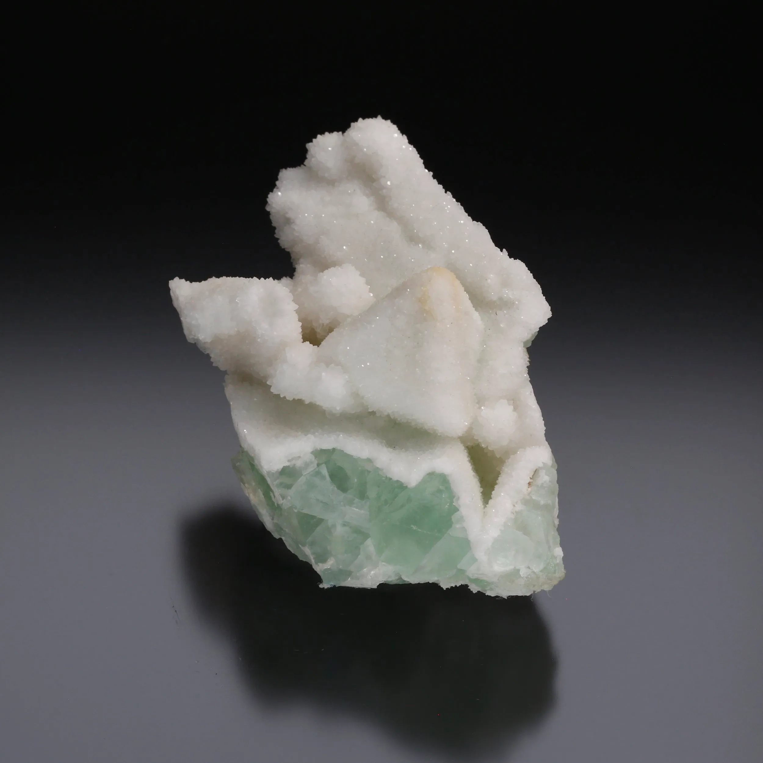 Quartz Epimorph after Fluorite - image 5