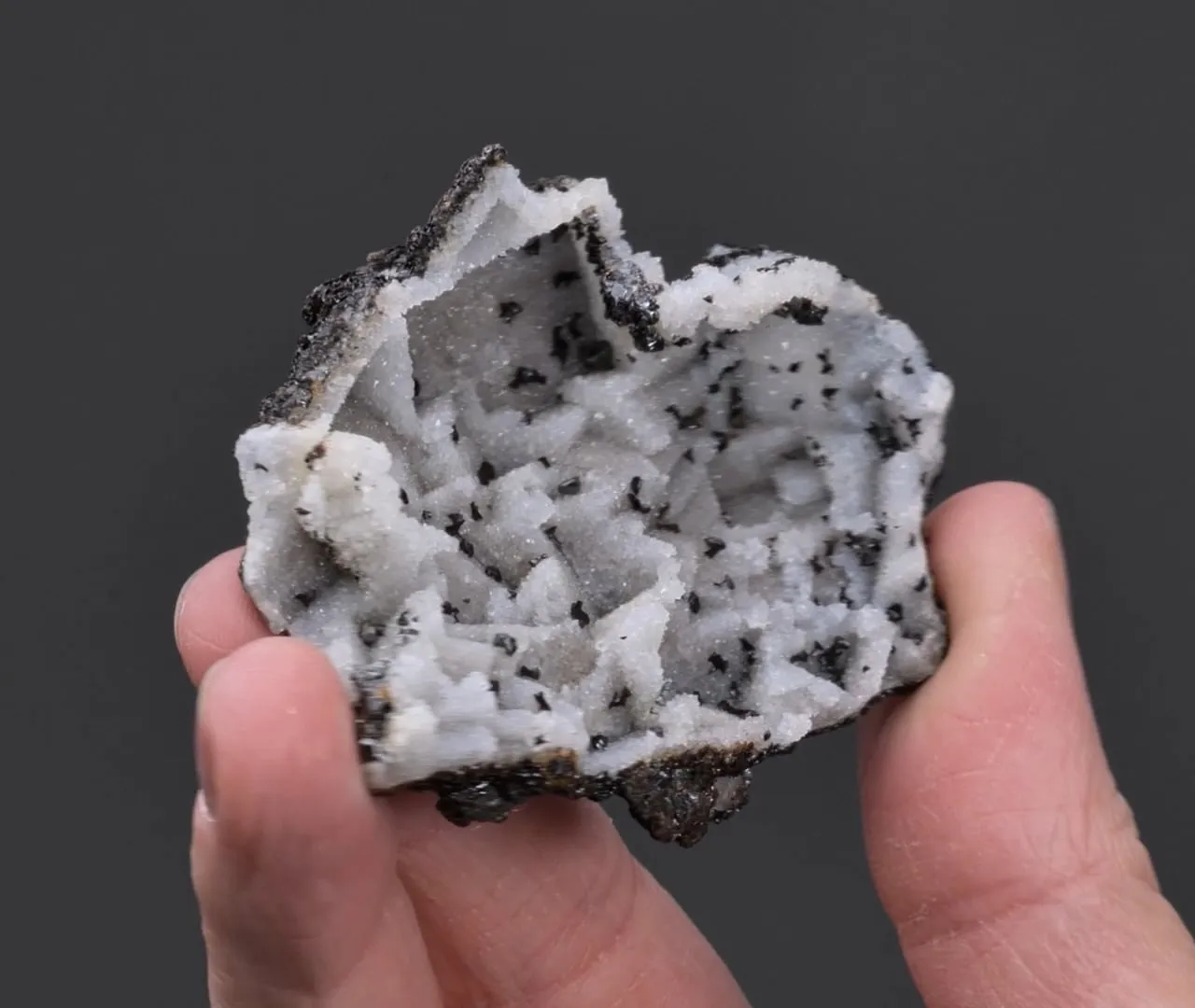 Quartz epimorph after Fluorite with Sphalerite and Siderite - image 2
