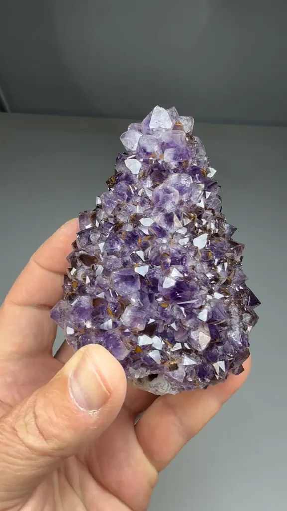Quartz epimorph of Calcite - image 2