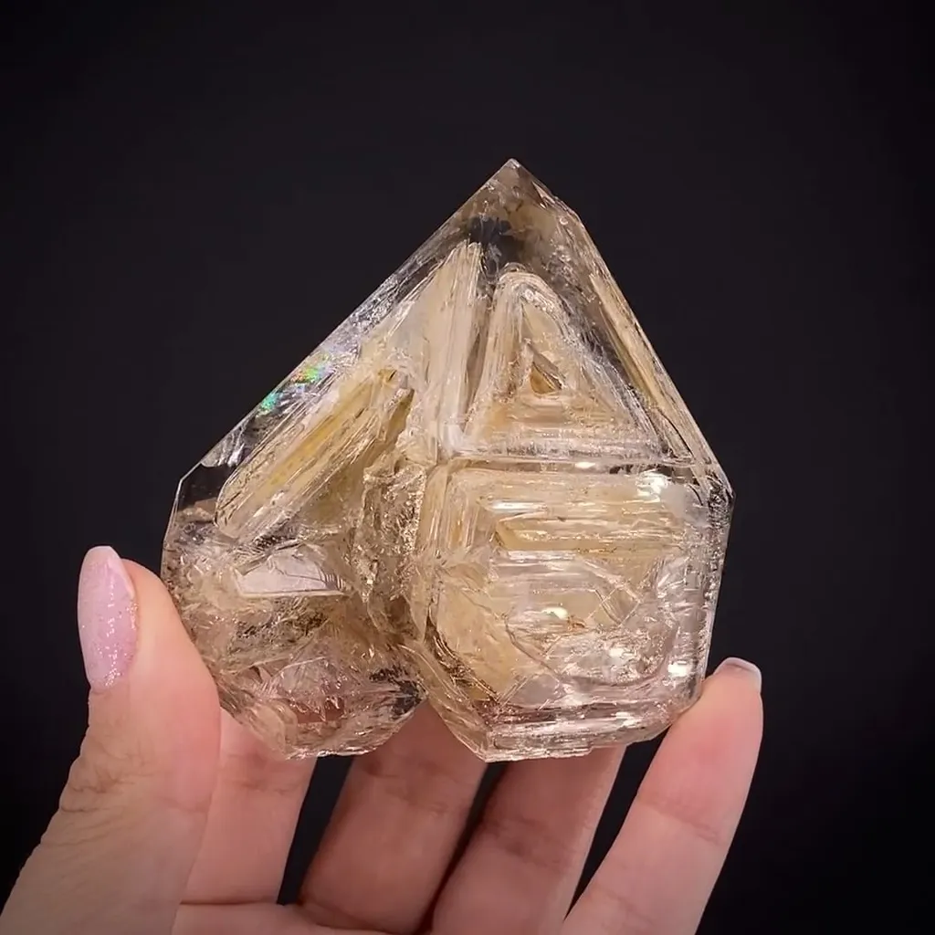 Quartz - image 2