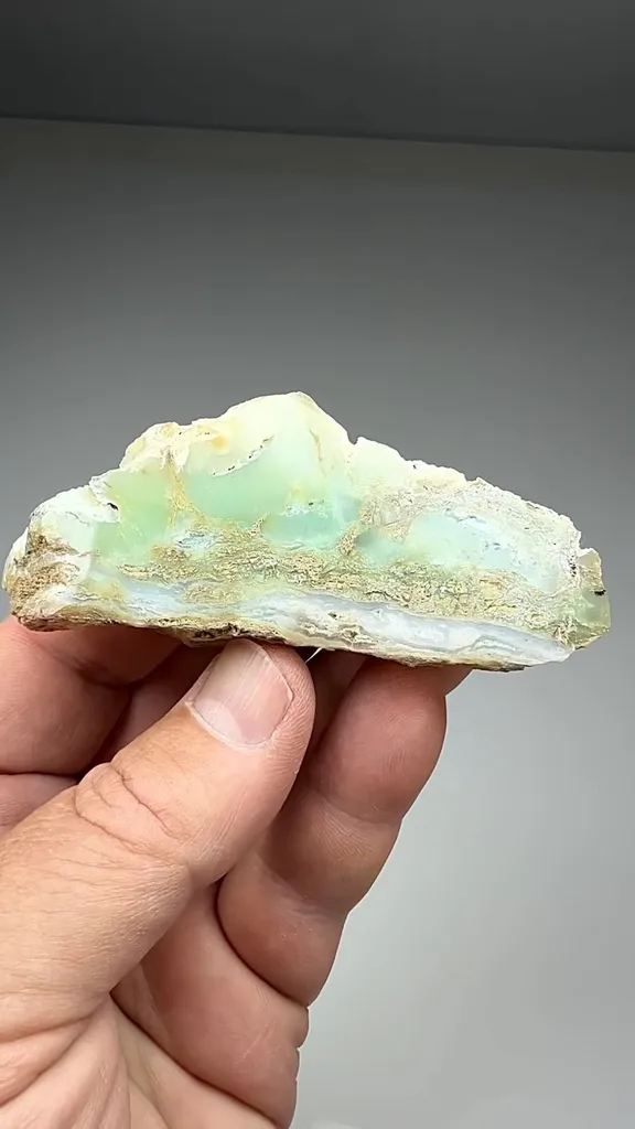 Quartz - image 2