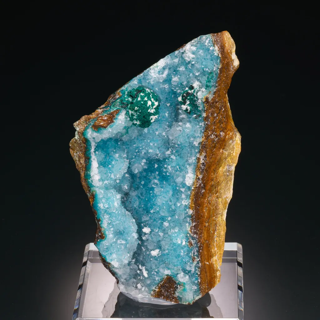 Quartz - image 1