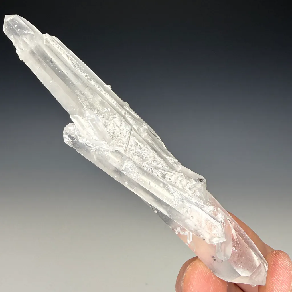 Quartz - image 2