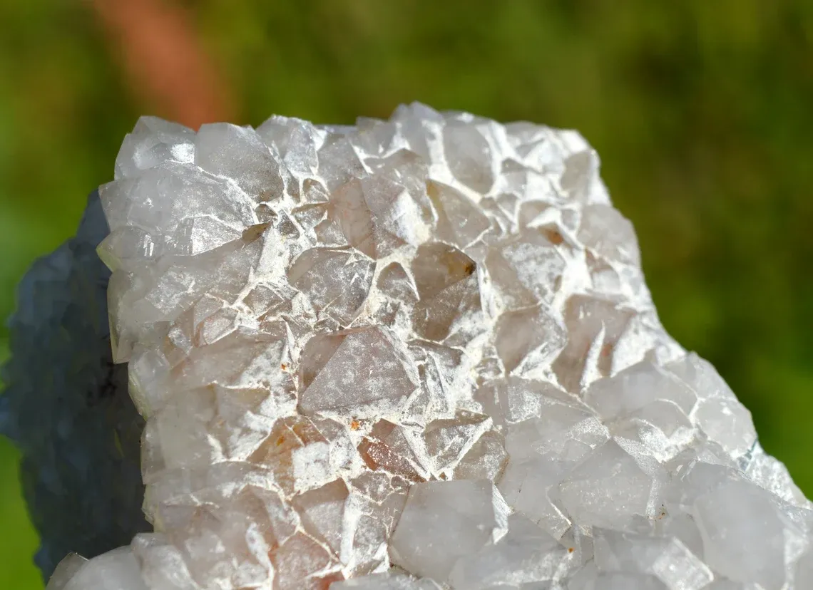 Quartz & fluorite 1877 grams - Maxonchamp, Remiremont, Vosges, France - image 5