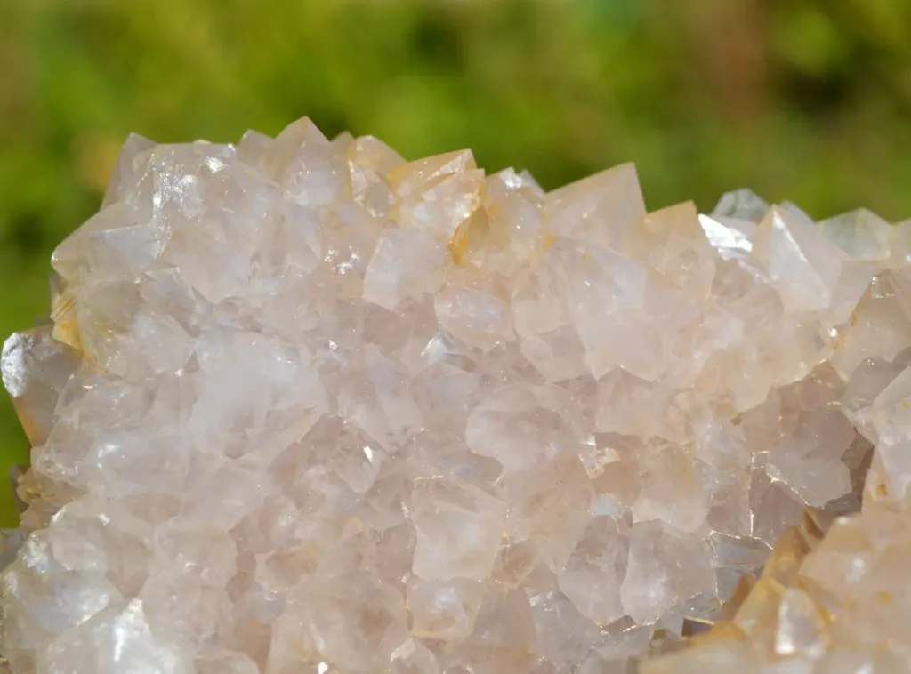 Quartz & fluorite 2070 grams - Maxonchamp, Remiremont, Vosges, France - image 7
