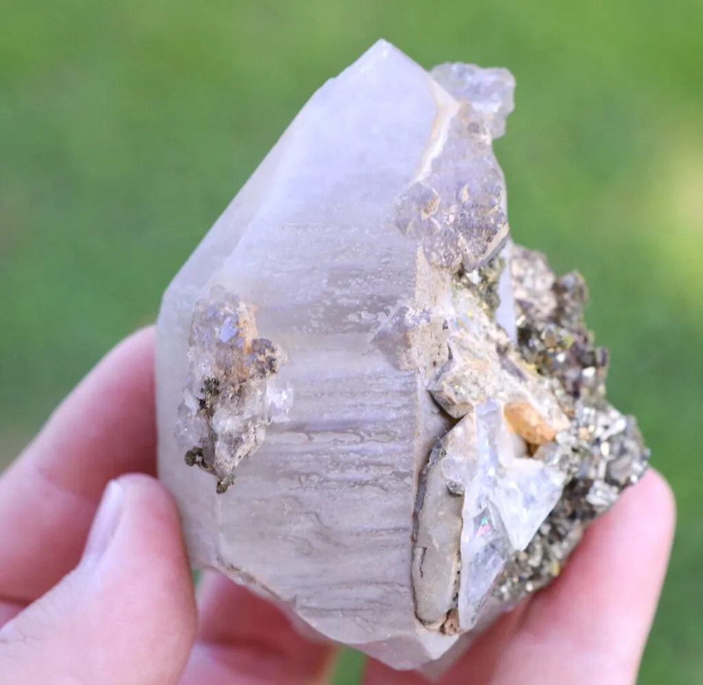 Quartz fluorite pyrite chalcopyrite 304 grams - Dal'negorsk, Primorskiy Kray, Russia - image 5