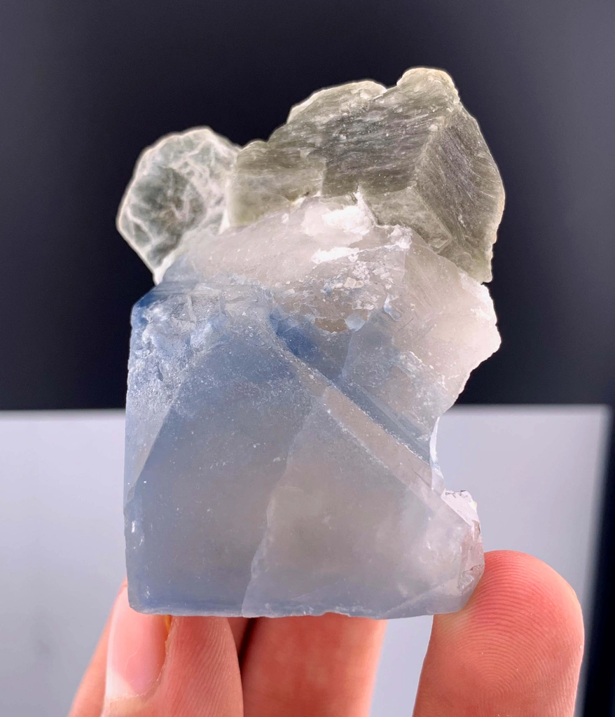 Quartz from Afghanistan - image 6