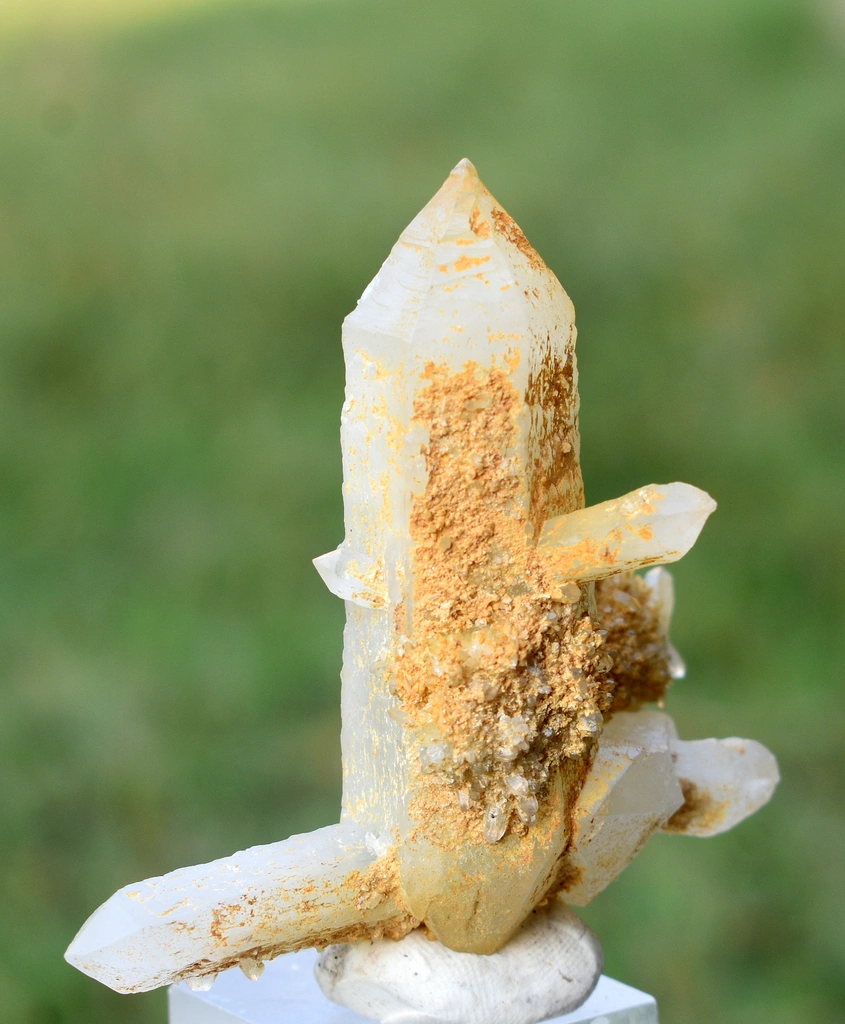 Quartz from Alchuri, Shigar Valley, Shigar District, Gilgit-Baltistan, Pakistan - image 5