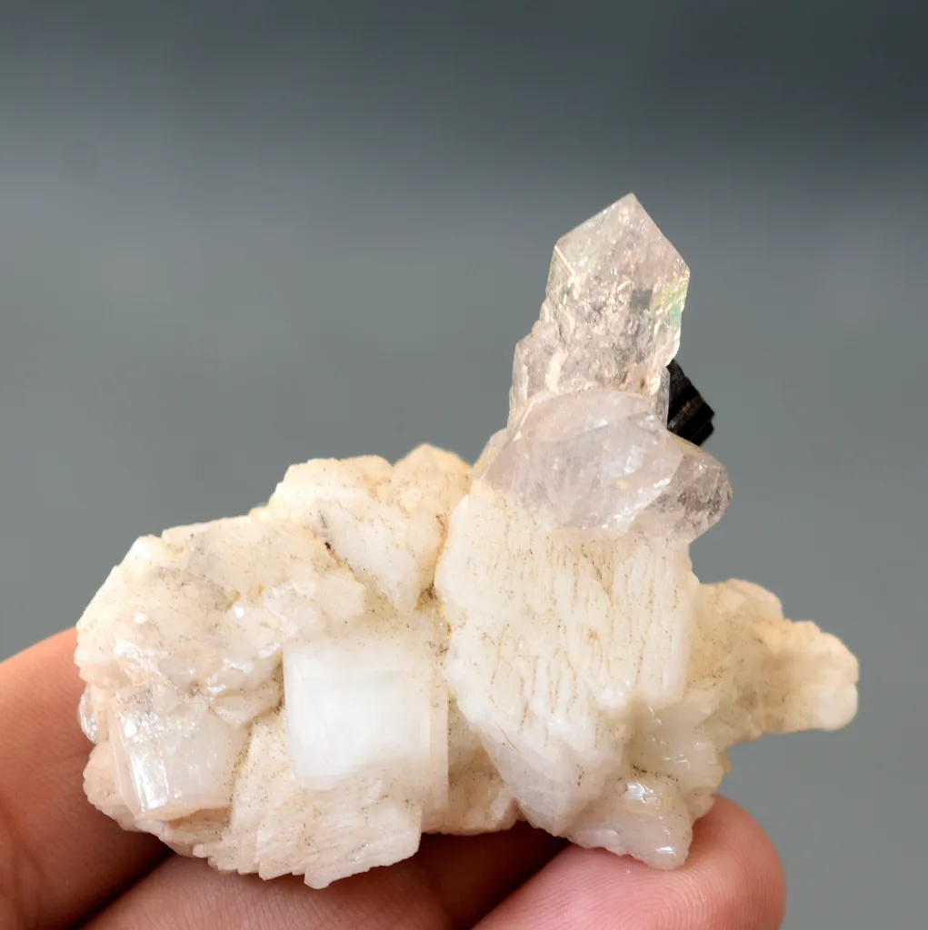 Quartz from Alchuri, Shigar Valley, Shigar District, Gilgit-Baltistan, Pakistan image