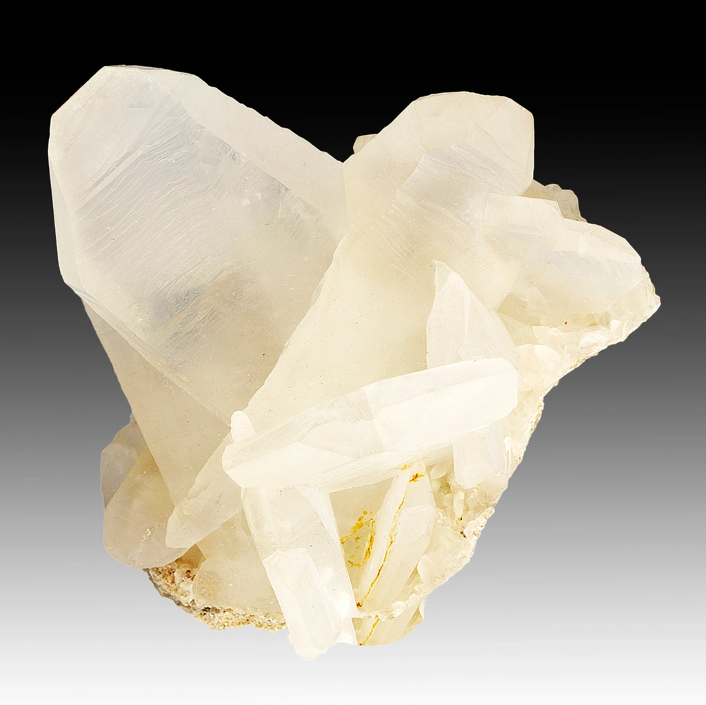 Quartz from Andilamena Quartz Quarries, Alaotra-Mangoro, Madagascar - image 1