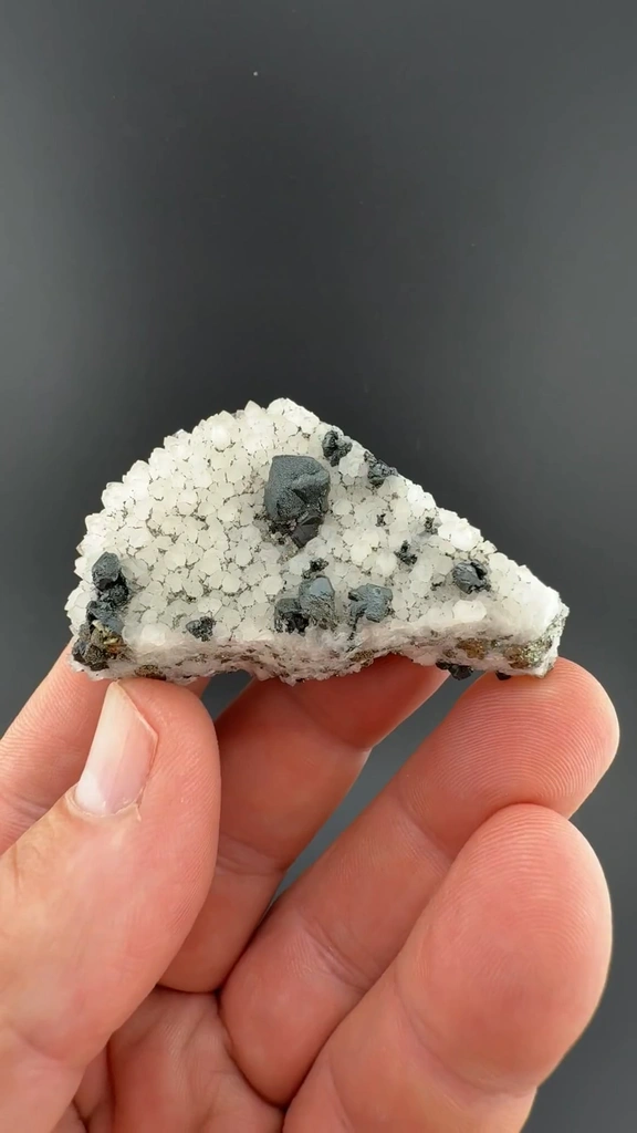 Quartz from Aranzazu mine, Huancavelica, Peru - image 2