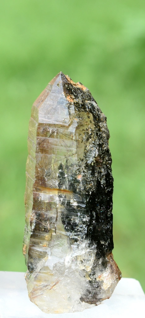 Quartz from Arondu, Basha Valley, Shigar District, Gilgit-Baltistan, Pakistan - image 10