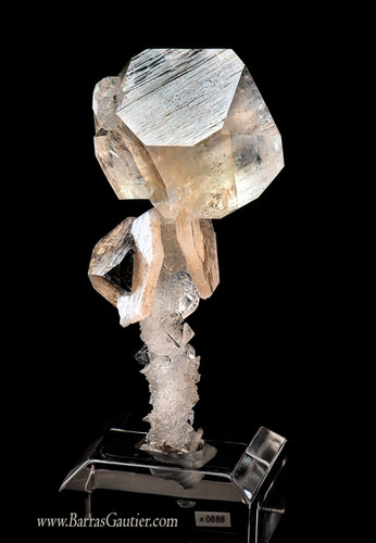 Quartz from Aurangabad District, Aurangabad Division, Maharashtra, India image
