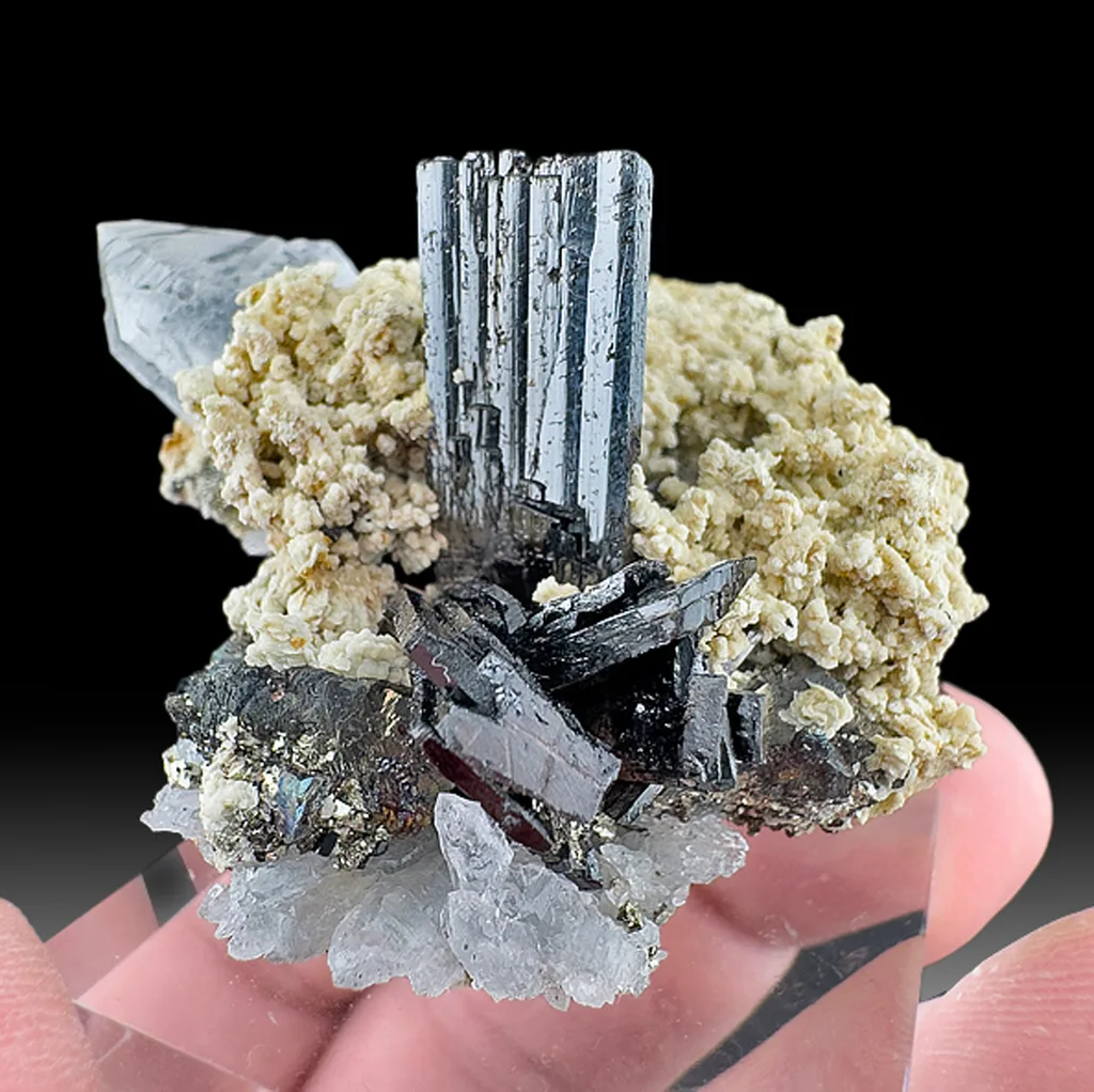 Quartz from Baia Sprie, Maramureș County, Romania - image 1