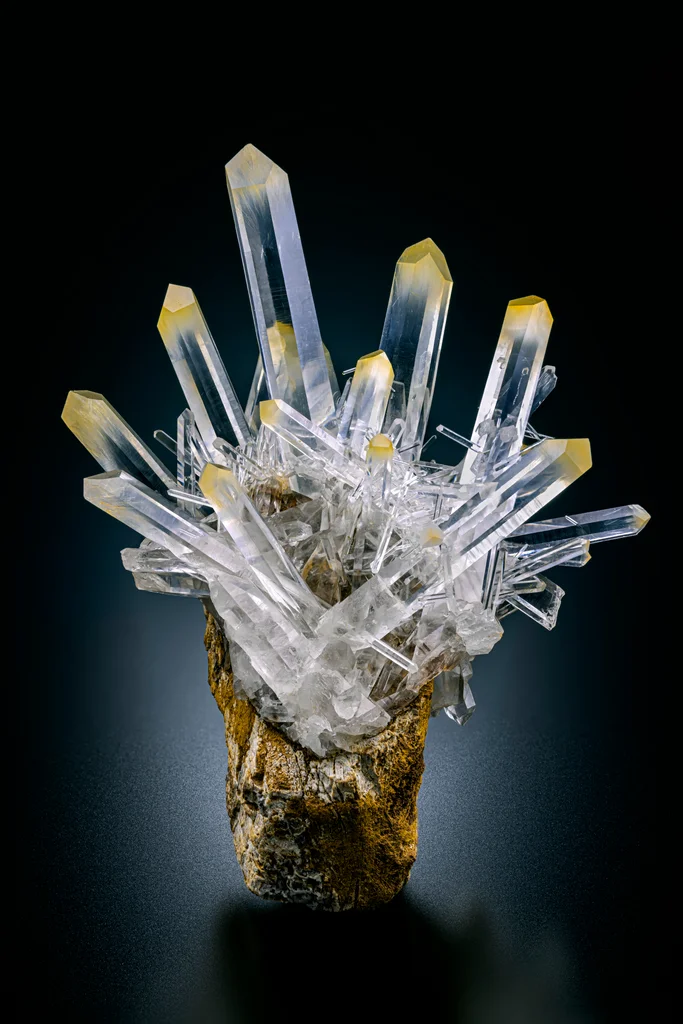 Quartz from Cabiche, Boyacá Department, Colombia image
