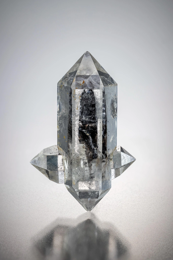 Quartz from China image