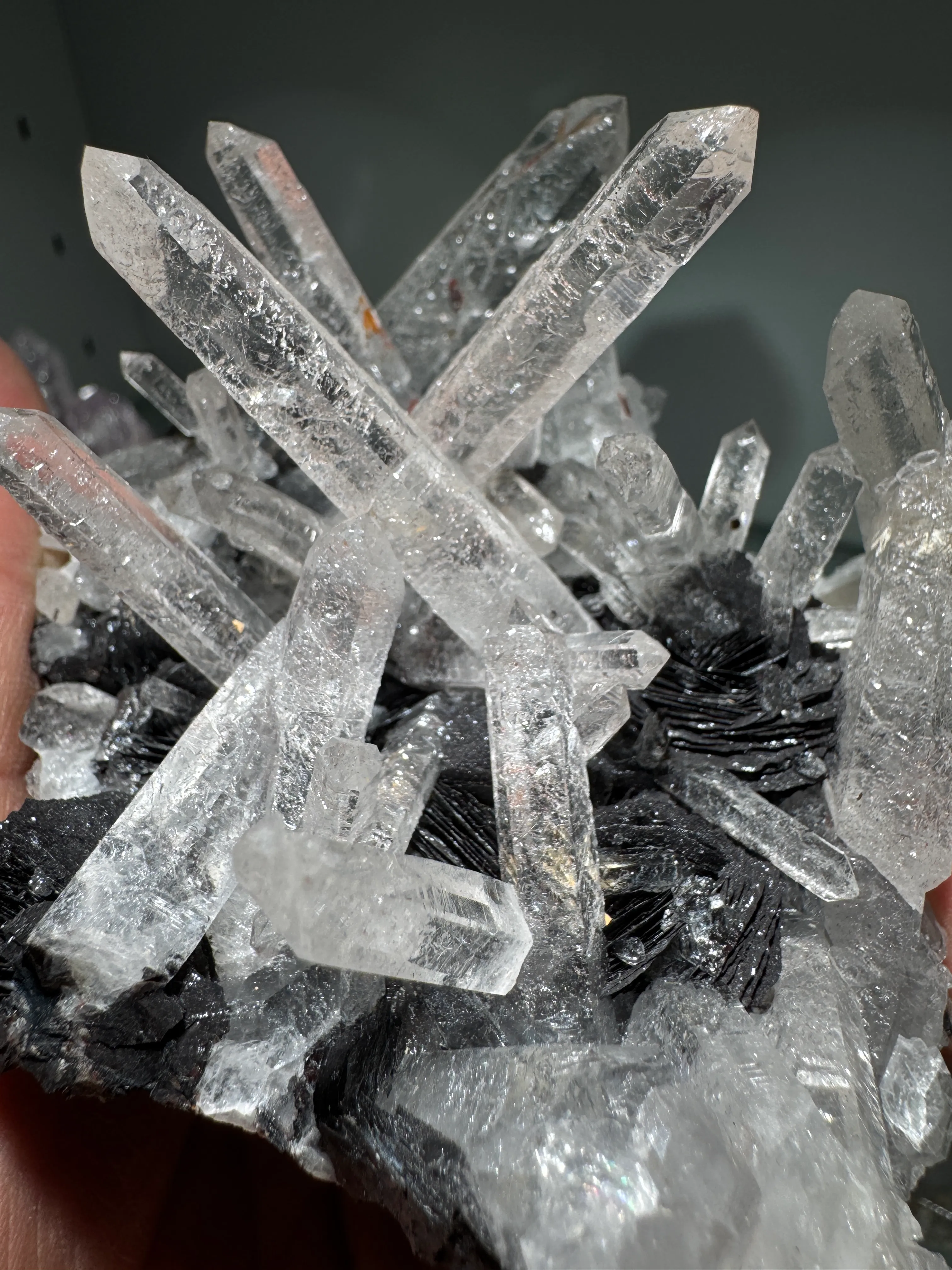 Quartz from China, Guangdong, Jinlong Hill - image 3