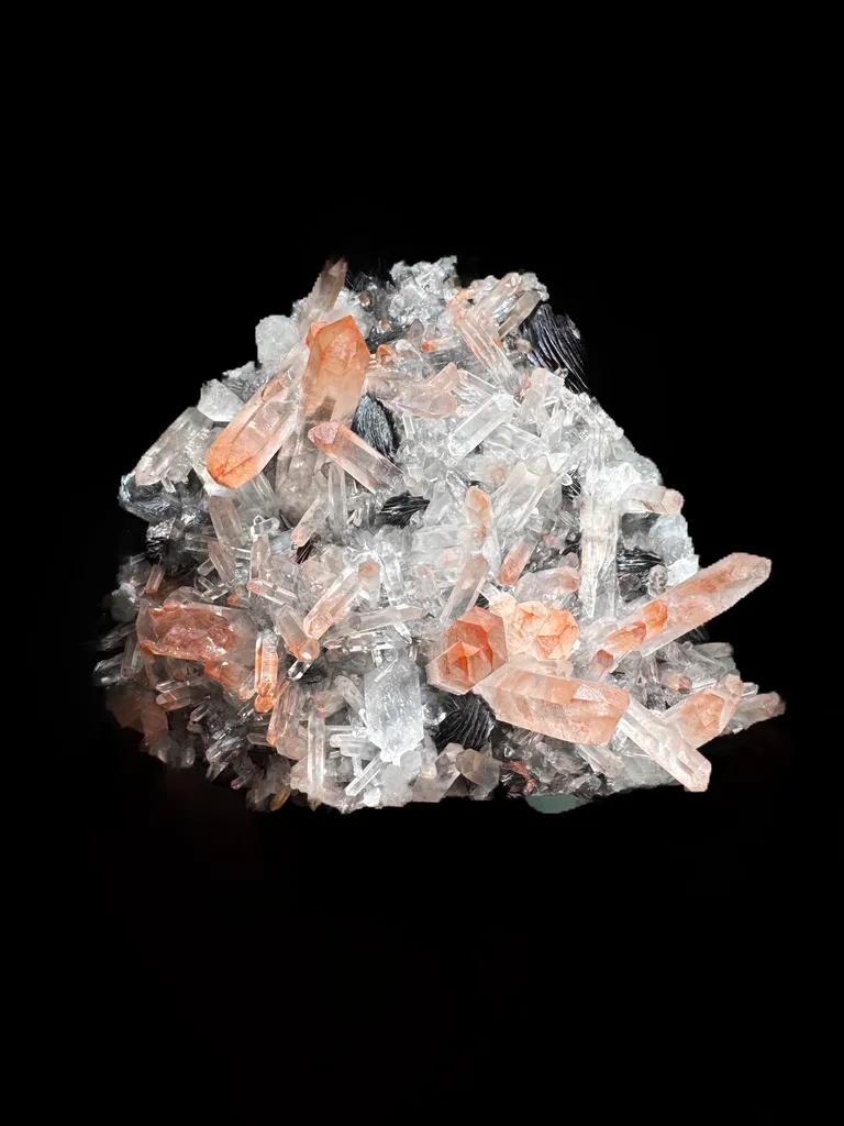 Quartz from China, Guangdong, Jinlong Hill