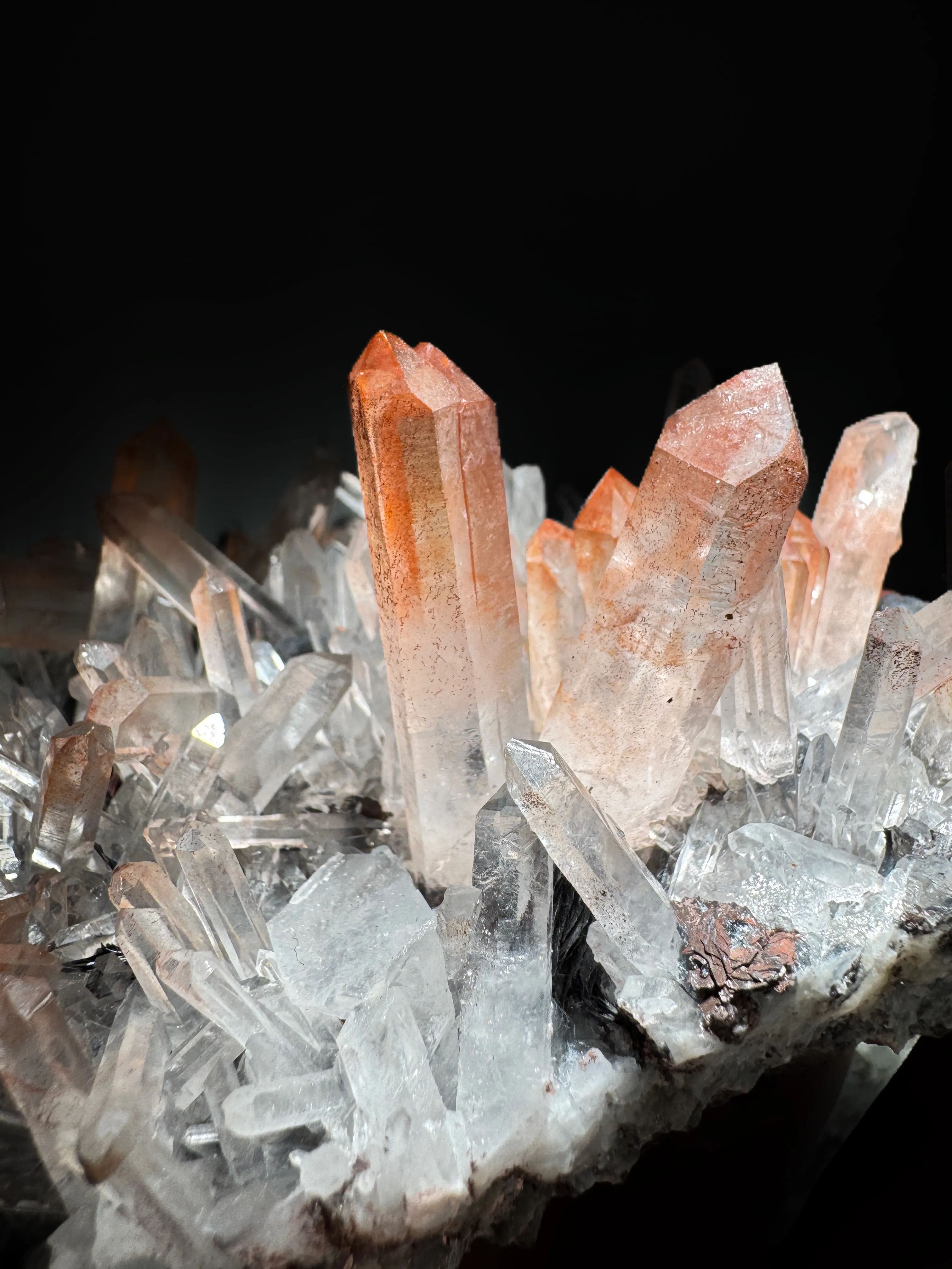 Quartz from China, Guangdong, Jinlong Hill - image 4