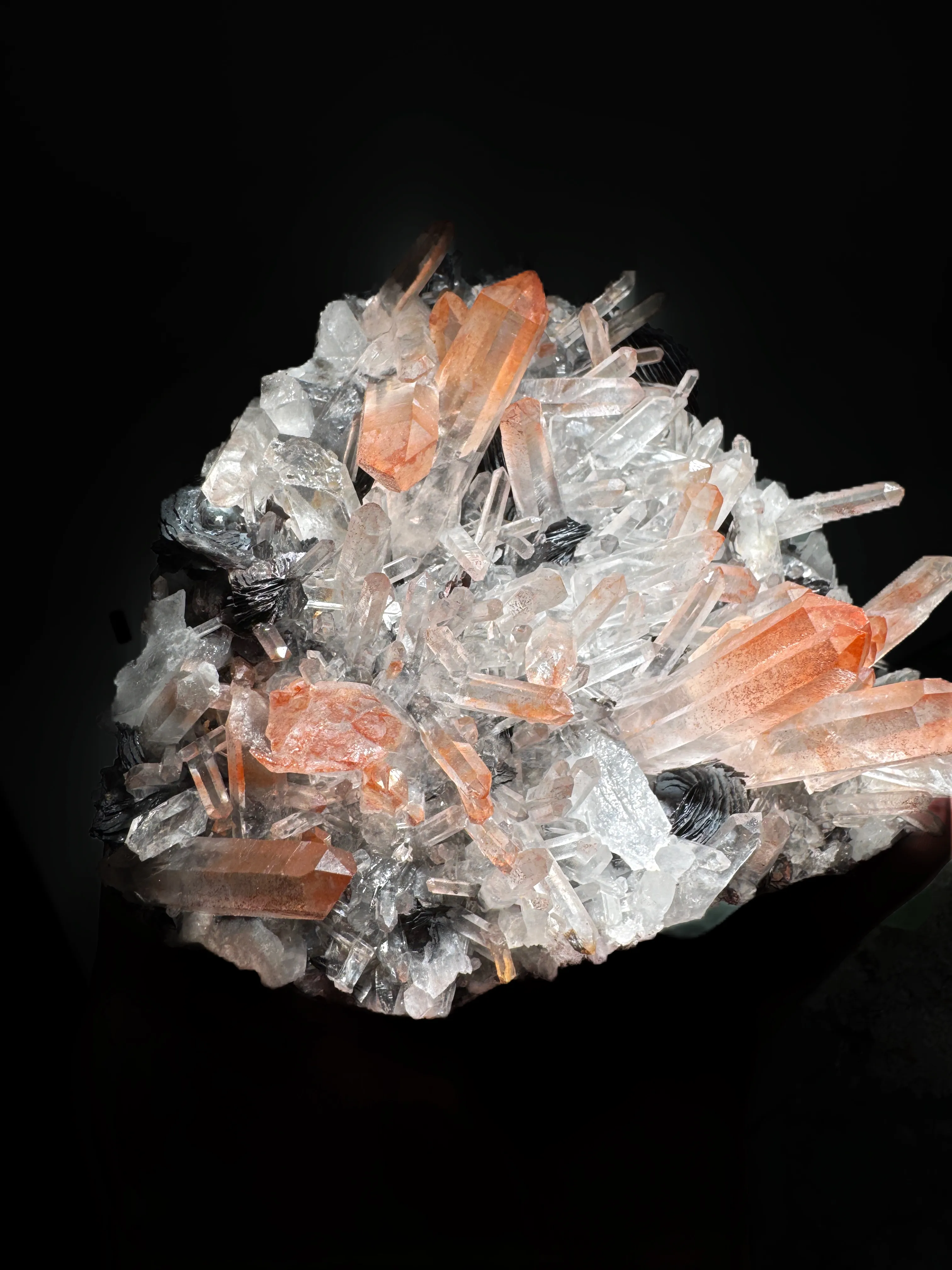 Quartz from China, Guangdong, Jinlong Hill - image 2