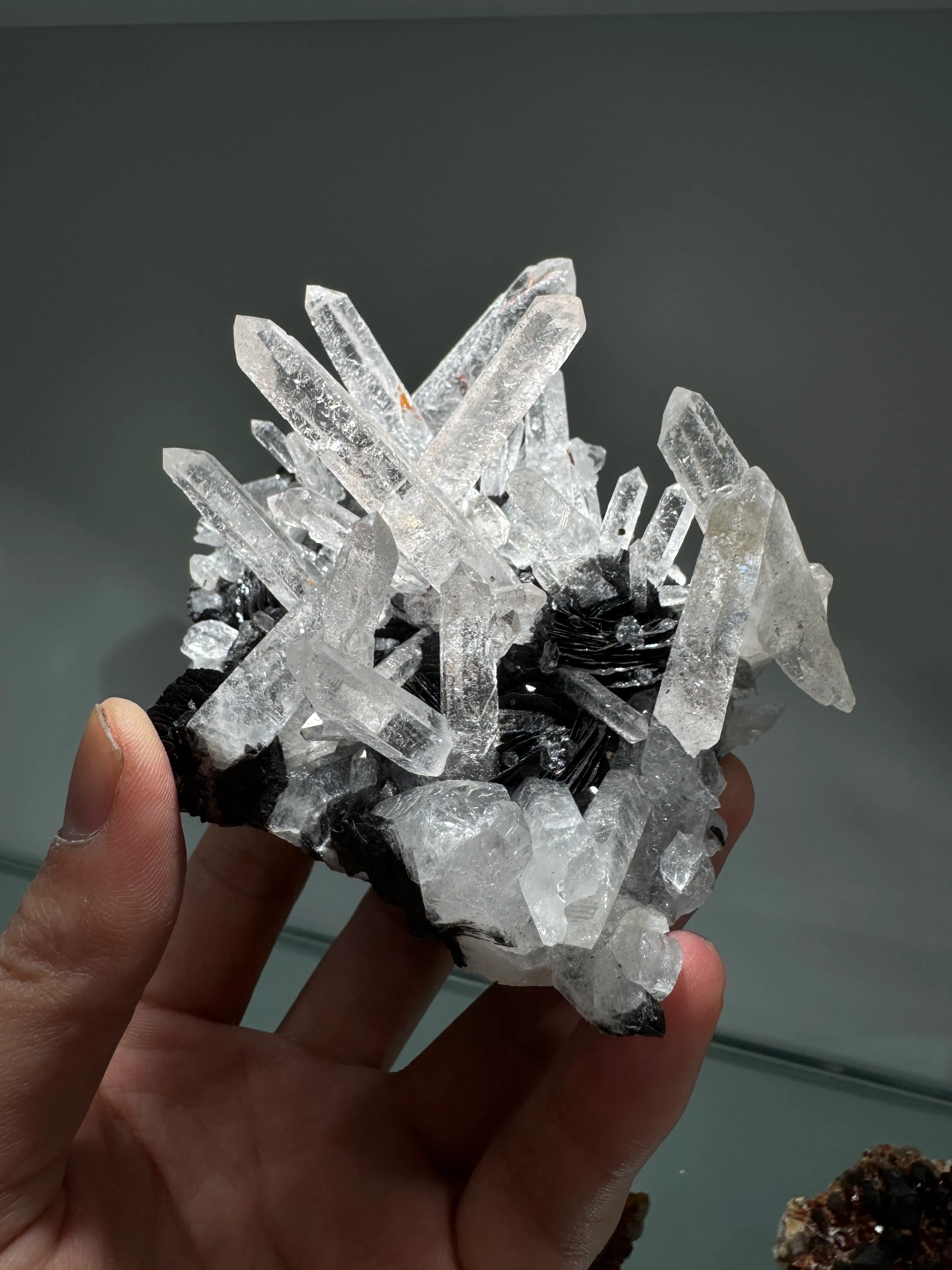Quartz from China, Guangdong, Jinlong Hill - image 2