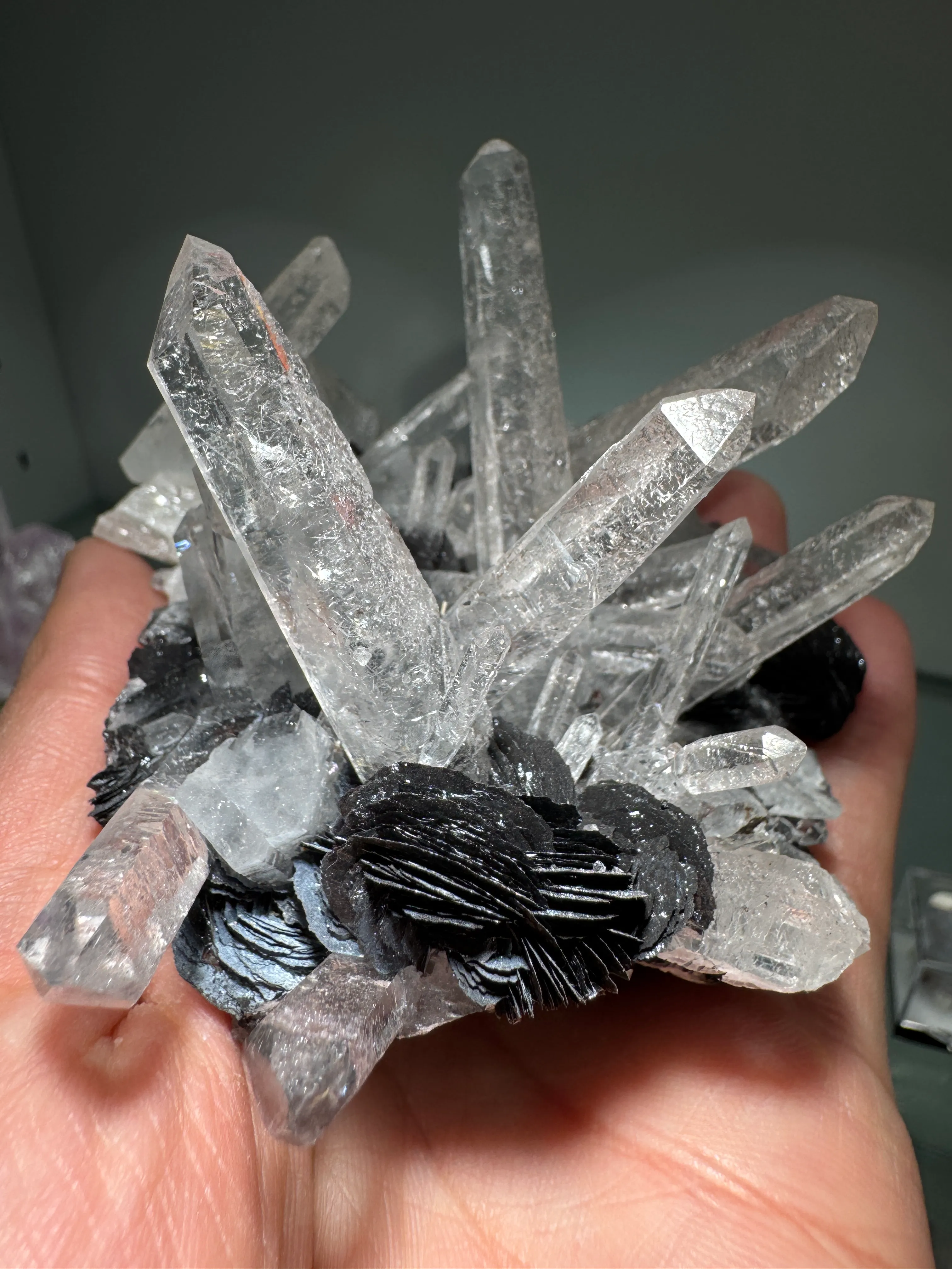 Quartz from China, Guangdong, Jinlong Hill - image 5