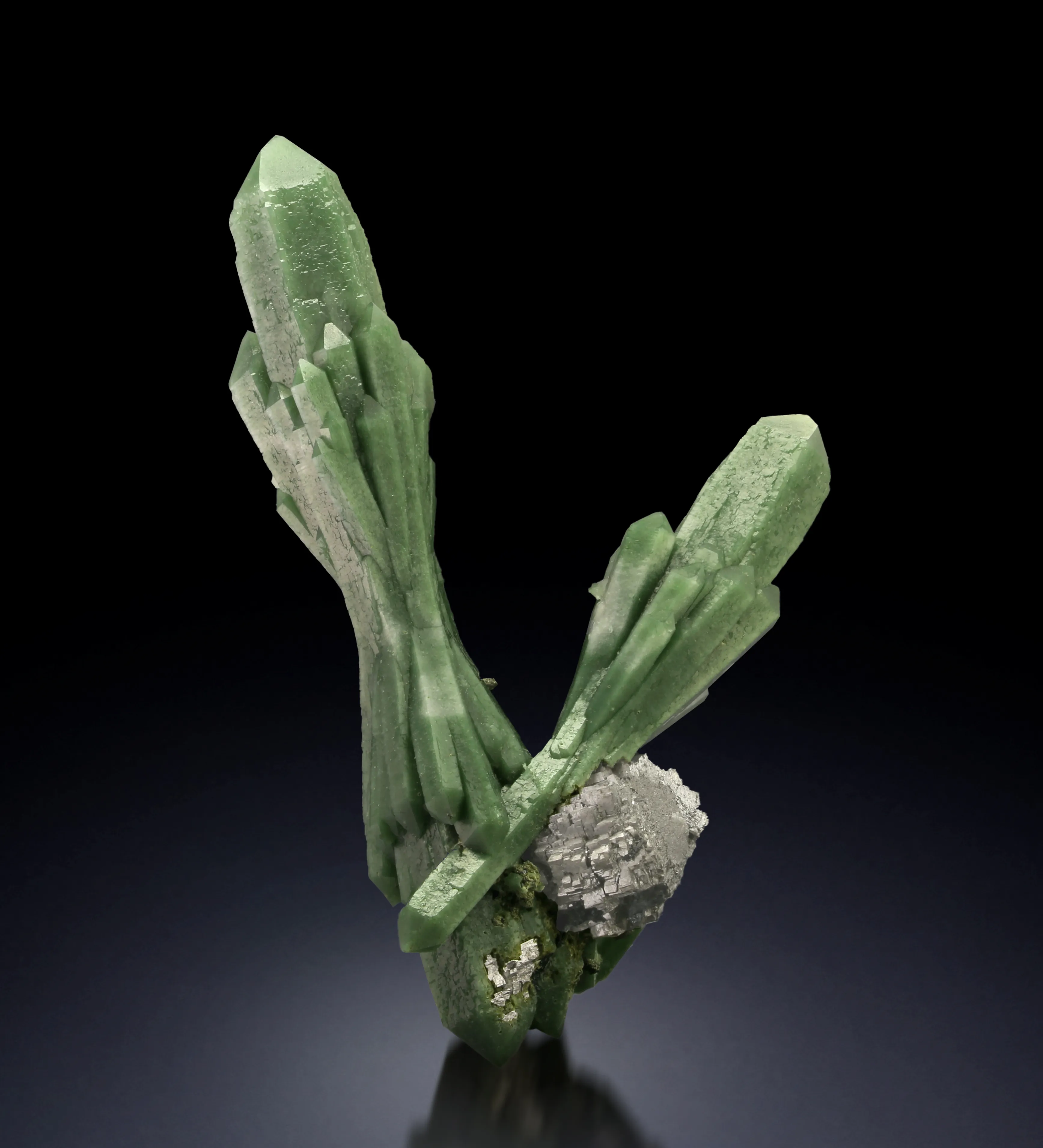 Quartz from China, Inner Mongolia, Huanggang Mine - image 1