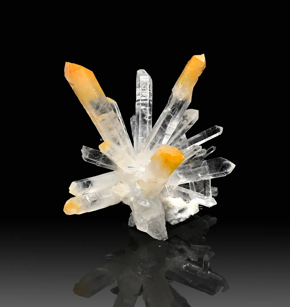 Quartz from Colombia, Boyacá Department, Western Boyacá Province, Quípama, Cabiche image